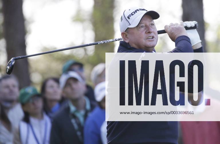 Ian Woosnam of Wales hits his tee shot on the 4th hole in the 1st round of the 2018 Masters Tournament at the Augusta National Golf Club in Augusta, Georgia, on April 5, 2018. AUG20180405117 JOHNxANGELILLO