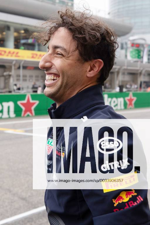 Daniel Ricciardo (Red Bull Racing) , Grosser Preis von China 2018, Ankunft der Fahrer 12.04.18, Shanghai