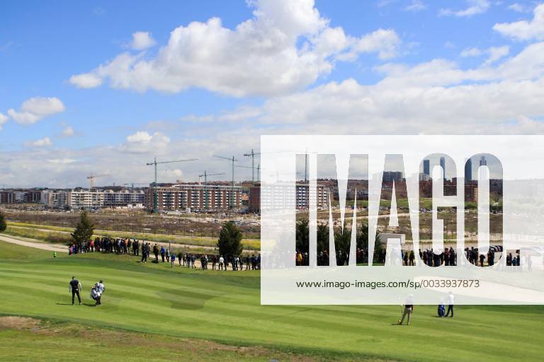 General view of the first hole during the second day of the Spanish Open golf tournament in Madrid, Spain, 13 April 2018. Spanish Open golf tournament !ACHTUNG: NUR REDAKTIONELLE NUTZUNG!