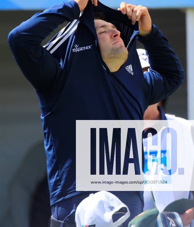 Jon Rahm of Spain reacts on the third day of Madrid Open golf tournament at the National Golf Course in Madrid, Spain, 14 April 2018. The Madrid Open runs from 12 to 15 April. Madrid Open !ACHTUNG: NUR REDAKTIONELLE NUTZUNG!