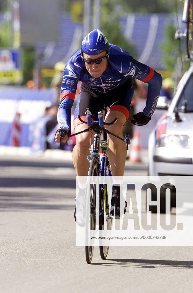 Lance Armstrong (USA US Postal Service) Radsport Herren Tour de Suisse 2001, Radrennsport, Straßenradsport, Straßenradrennsport, Radrennen Einzelbild Schweiz-Rundfahrt, Schweizrundfahrt Europa-Park Rust