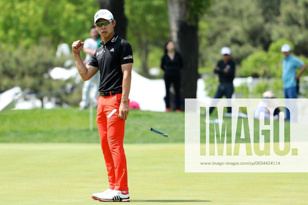 Jin-ho Choi of South Korea competes in the third round of the 2018 Volvo China Open golf tournament in Beijing, China, 28 April 2018. Golf players heats up third round of 2018 Volvo China Open 20180428_25254