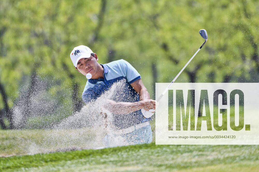 Wu Ashun of China competes in the third round of the 2018 Volvo China Open golf tournament in Beijing, China, 28 April 2018. Golf players heats up third round of 2018 Volvo China Open 20180428_47157