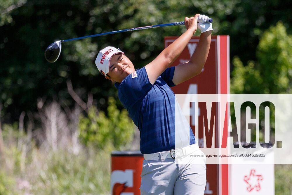 THE COLONY, TX - MAY 05: Wei-Ling Hsu hits her tee shot on 4 during the LPGA Golf Damen Volunteers of America Texas Classic on May 5, 2018 at the Old American Golf Club in The Colony, TX. (Photo by Andrew Dieb Icon Sportswire) GOLF: MAY 05 LPGA - Volunteers of America Texas Classic Icon180505025