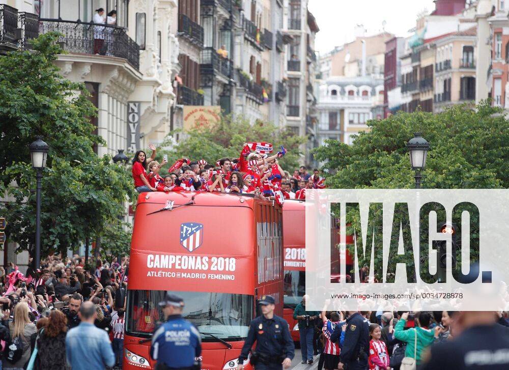 - SPORT Atletico Madrid s players during a bus tour at the city center to celebrate the titles of both the masculine and feminine Atletico Madrid soccer teams in Madrid, Spain, 18 May 2018. Madrid s city hall celebrates Atletico Madrid s victories !ACHTUNG: NUR REDAKTIONELLE NUTZUNG!