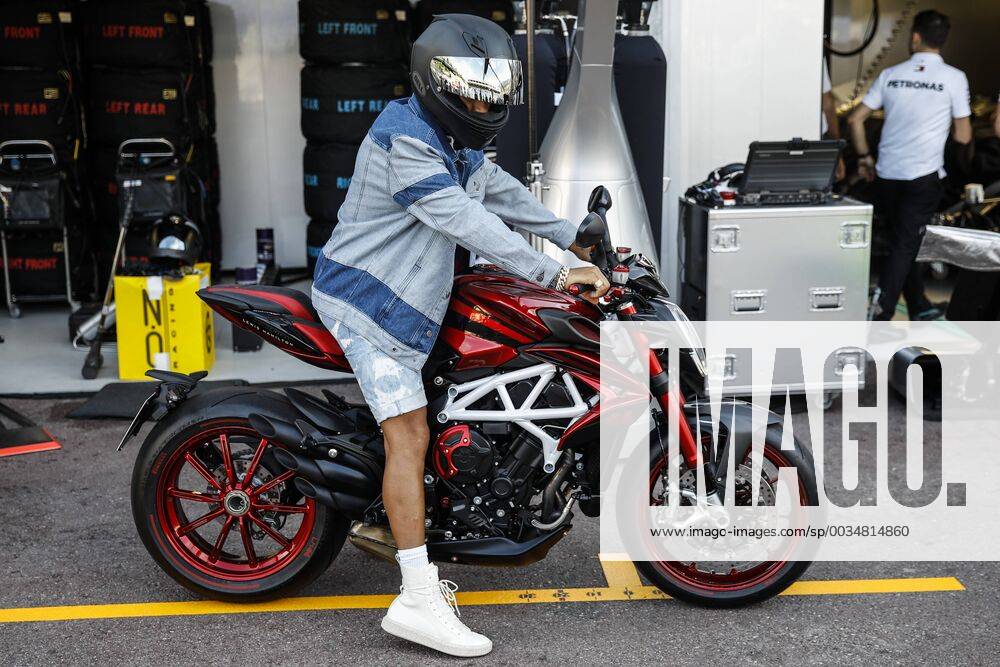Montecarlo, Monaco - 44 Lewis Hamilton from Great Britain Mercedes W09 Hybrid EQ Power+ team Mercedes GP with his MV Agusta motorbike during the Monaco Formula One Grand Prix at Monaco on 23th of May, 2018 in Montecarlo, Monaco. F1 Grand Prix of Monaco - Previews - ZUMAn230 20180523_zaa_n230_1452