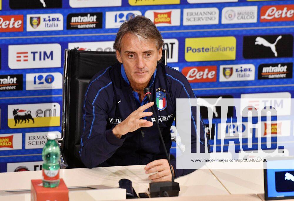 IPP20180524 Football - soccer: FIFA World Cup WM Weltmeisterschaft Fussball 2018 Russia, Preparation national team Nationalteam Of Italy, roberto mancini allenatore italia in conferenza stampa - (Verwendung nur in Deutschland - GERMANY ONLY) *** IPP20180524 Football soccer FIFA World Cup 2018 Russia National Team Of Italy roberto mancini allenatore italia in conferenza stampa Use only in Germany GERMANY ONLY