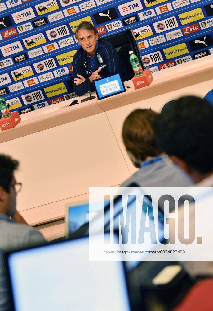 IPP20180524 Football - soccer: FIFA World Cup WM Weltmeisterschaft Fussball 2018 Russia, Preparation national team Nationalteam Of Italy, roberto mancini allenatore italia in conferenza stampa - (Verwendung nur in Deutschland - GERMANY ONLY) *** IPP20180524 Football soccer FIFA World Cup 2018 Russia National Team Of Italy roberto mancini allenatore italia in conferenza stampa Use only in Germany GERMANY ONLY