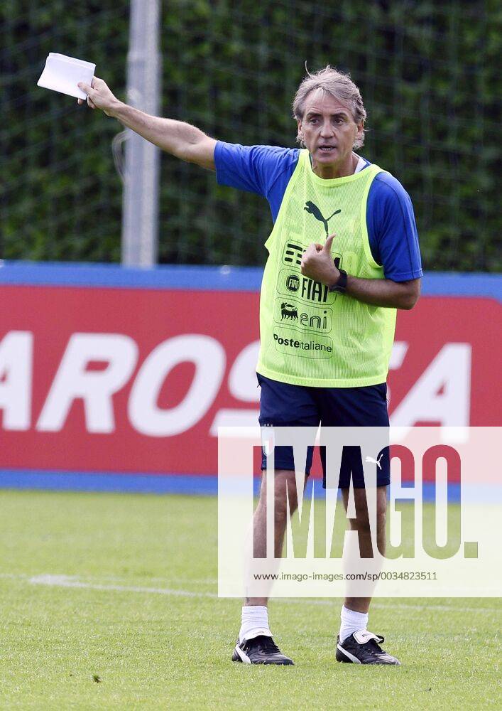 IPP20180524 Football - soccer: FIFA World Cup WM Weltmeisterschaft Fussball 2018 Russia, Preparation national team Nationalteam Of Italy, Roberto Mancini allenatore italia (Verwendung nur in Deutschland - GERMANY ONLY) *** IPP20180524 Football soccer FIFA World Cup 2018 Russia National Team Of Italy Roberto Mancini allenatore italia Only used in Germany GERMANY ONLY