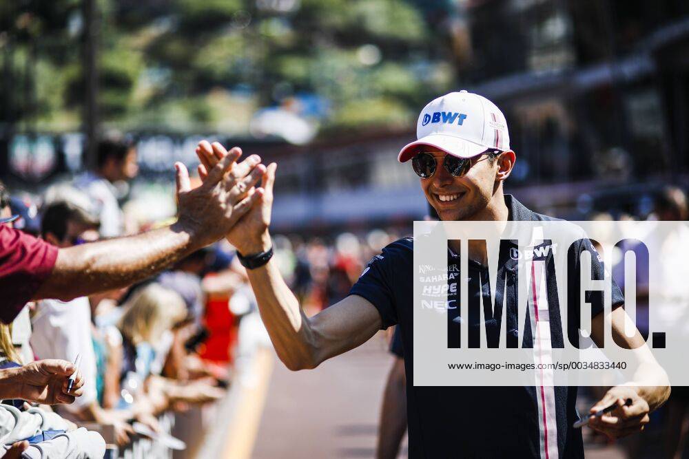 Montecarlo, Monaco - 31 Esteban Ocon from France Force India F1 VJM11 portrait during the Monaco Formula One Grand Prix at Monaco on 25th of May, 2018 in Montecarlo, Monaco. F1 Grand Prix of Monaco - Previews - ZUMAn230 20180525_zaa_n230_879