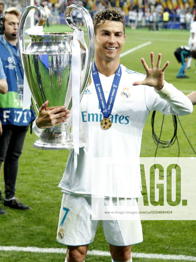 (L-R) Cristiano Ronaldo of Real Madrid with UEFA Champions League trophy, Coupe des clubs Champions Europeens during the UEFA Champions League final between Real Madrid and Liverpool on May 26, 2018 at NSC Olimpiyskiy Stadium in Kyiv, Ukraine UEFA Champions League 2017 2018 Imagesx xMauricexvanxSteenxIVx 11044232