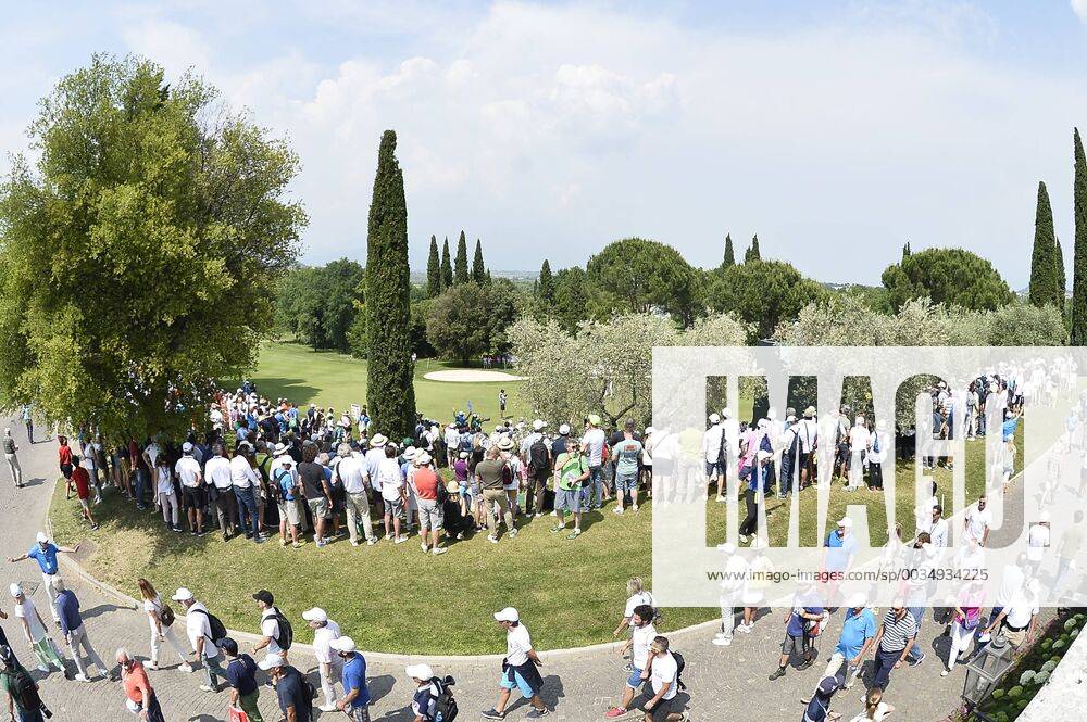 Photo Richard Morgano - LaPresse 02 June 2018 - Brescia (Italy) Golf Garda Golf - Soiano del Garda 75& xb0; Open D Italia Game 3 In the pic: pubblico