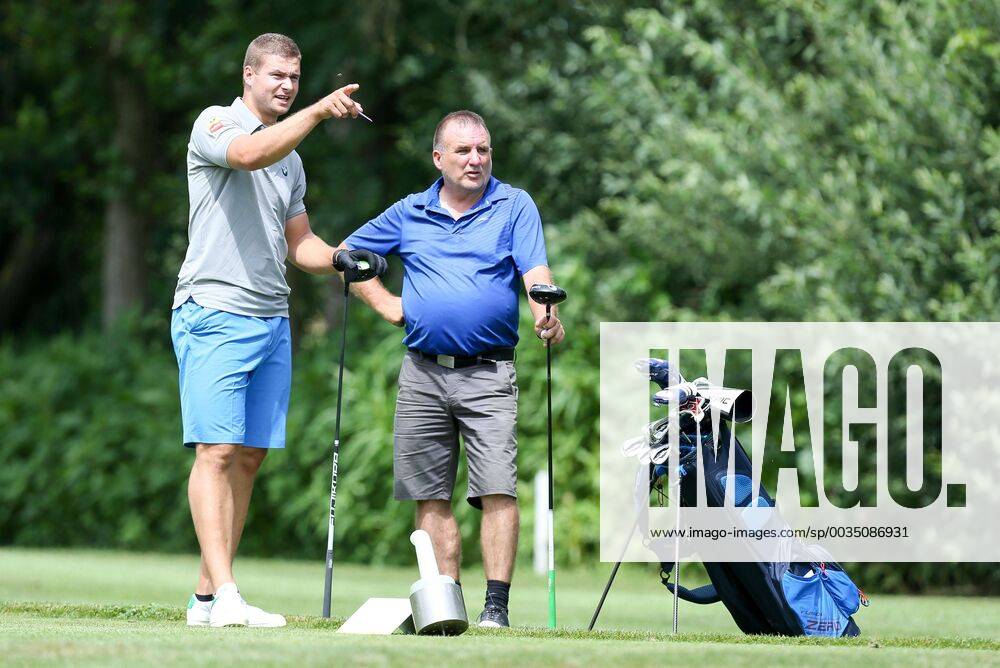 19. Stadler Golf Trophy links Bobfahrer Johannes Lochner, 20. Stadler Golf Trophy 2018, Golf, 11.06.2018 Ingolstadt Bayern Deutschland