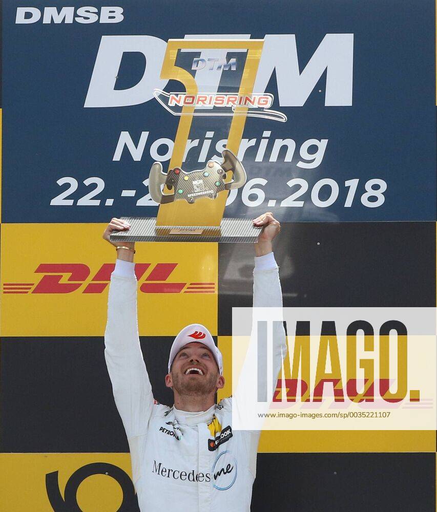 - SPORT 23.06.2018 - Motorsport - Saison 2018 - 4. Rennwochenende Norisring Nürnberg - DTM Deutsche Tourenwagen Meisterschaft - JüRa - Edoardo Mortara (48, Mercedes-AMG DTM Team HWA ) - Jubel Freude nach Sieg