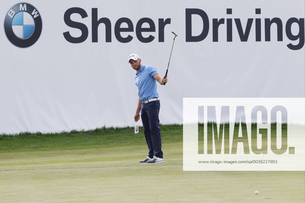Max Kieffer (GER) spielt um den Sieg mit, Put am letzten Gruen geht nicht zur alleinigen Fuehrung ins Loch, Enttaeuschung, 3. Tag, 30. BMW International Open, Golf, Golf Open, Gut Laerchenhof, Koeln, 23.06.2018 BMW International Open , Golf Koeln