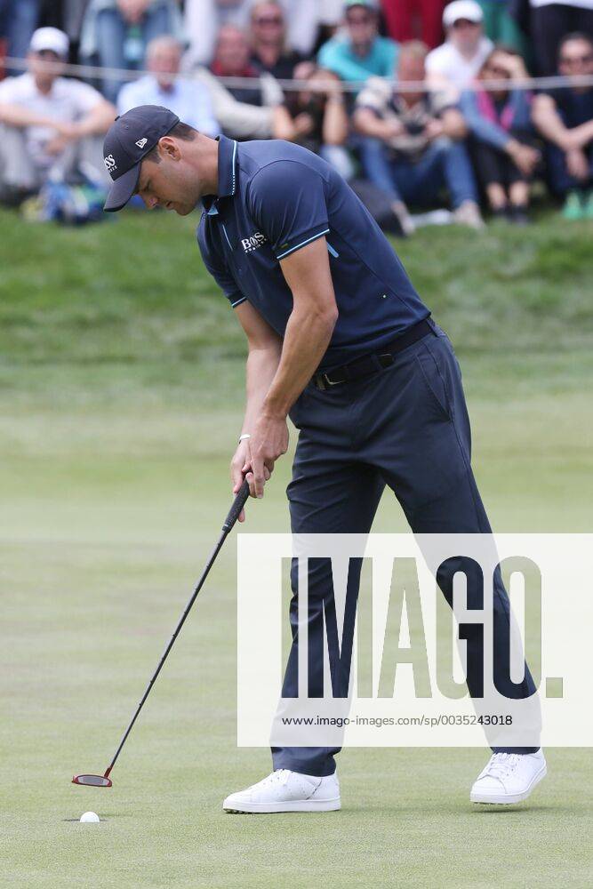 Martin Kaymer (GER) spielt um den Sieg mit, erfolgreicher Put, 4. Tag, 30. BMW International Open, Golf, Golf Open, Gut Lärchenhof, Köln, 24.06.2018 BMW International Open , Golf Köln