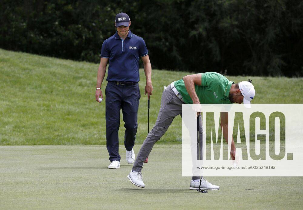 Golf, 30. BMW International Open, Golf Club Lärchenhof, Pulheim bei Köln am 24. Juni 2018 Martin KAYMER (GER) li.- und Maximilian KIEFFER (GER) re.- bei ihrer gemeinsamen Runde