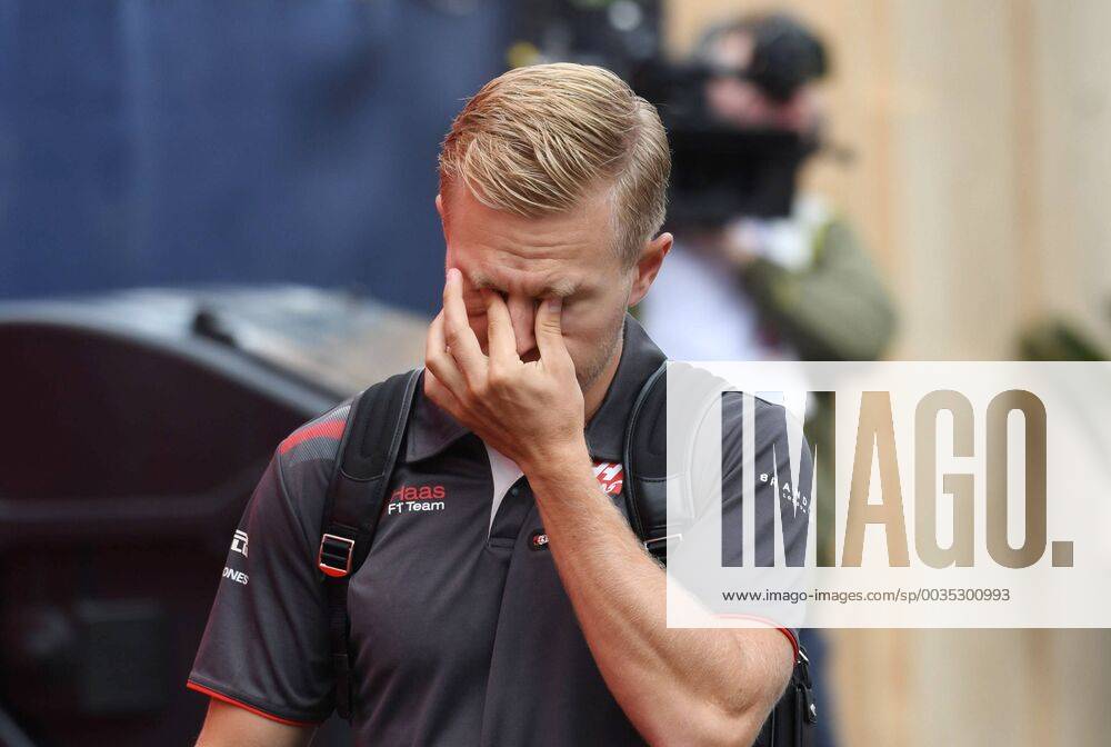 Kevin Magnussen (Haas F1 Team) kommt morgens ins Fahrerlager, Formel 1 Grosser Preis von Oesterreich, Red Bull Ring, 29.06.2018, Formel 1 Grosser Preis von Oesterreich, Red Bull Ring, 29.06.2018, Fahrerlager, Portrait Spielberg