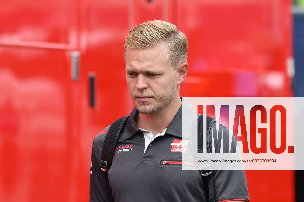 Kevin Magnussen (Haas F1 Team) kommt morgens ins Fahrerlager, Formel 1 Grosser Preis von Oesterreich, Red Bull Ring, 29.06.2018, Formel 1 Grosser Preis von Oesterreich, Red Bull Ring, 29.06.2018 Spielberg