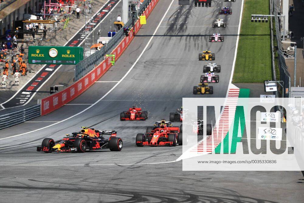 1st July 2018, Red Bull Ring, Spielberg, Austria; Austrian Formula One Grand Prix, Sunday race day; Aston Martin Red Bull Racing TAG Heuer, Max Verstappen stays in touch with the leaders ActionPlus12043169 LeannexBoon