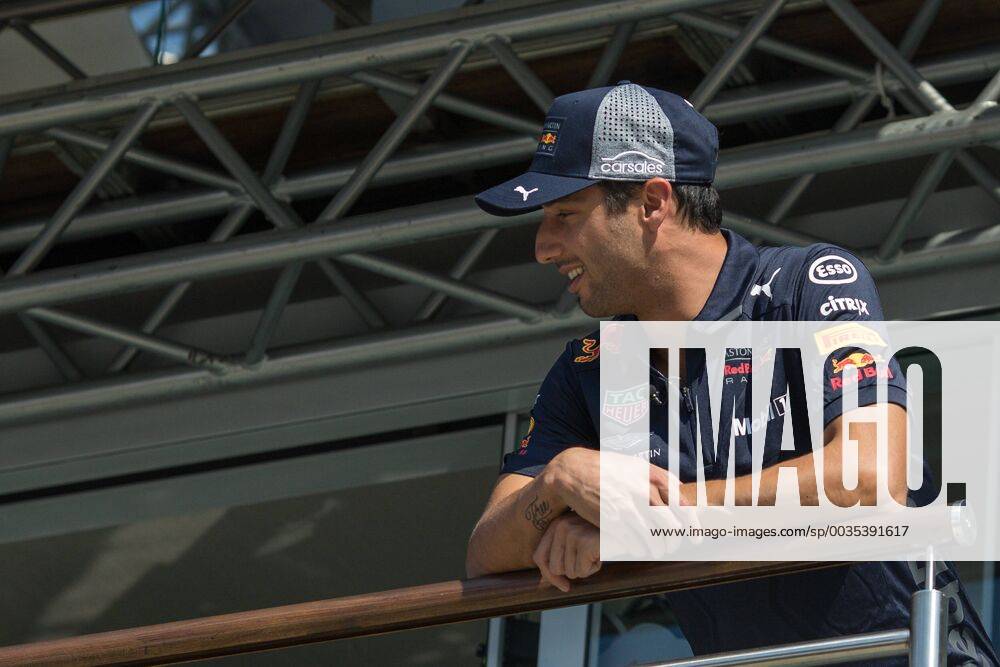 Daniel Ricciardo (Red Bull Racing) AUT, FIA, Formel 1, Grosser Preis von Grossbritannien Silverstone