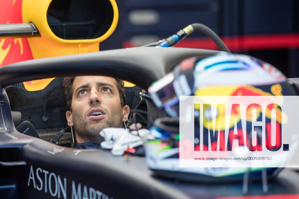 Daniel Ricciardo (Red Bull Racing) GBR, FIA, Formel 1, Grosser Preis von Grossbritannien Silverstone