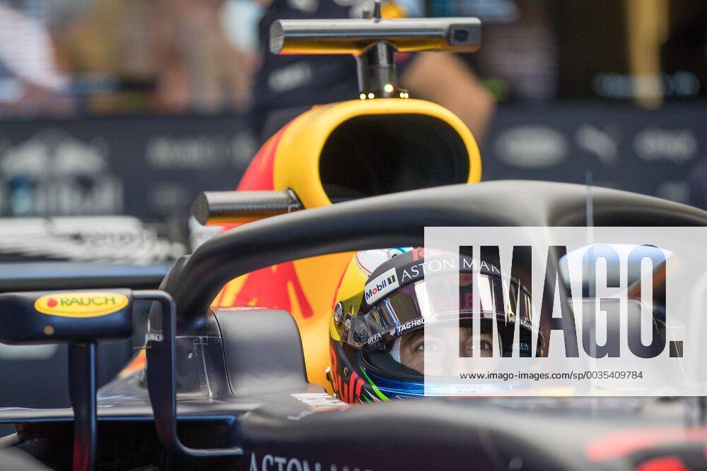 Daniel Ricciardo (Red Bull Racing) GBR, FIA, Formel 1, Grosser Preis von Grossbritannien Silverstone