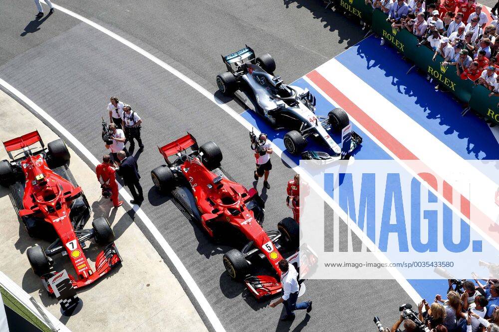 Motorsports: FIA Formula One World Championship WM Weltmeisterschaft 2018, Grand Prix of Great Britain, 7 Kimi Raikkonen (FIN, Scuderia Ferrari), 5 Sebastian Vettel (GER, Scuderia Ferrari), Silverstone Great Britain