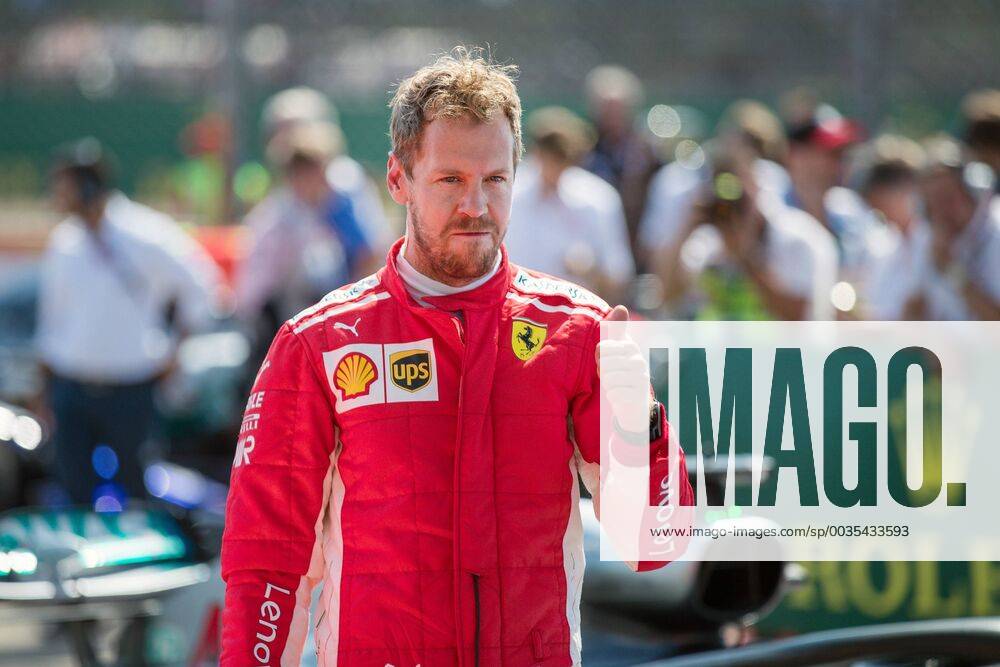 Sebastian Vettel (Scuderia Ferrari) nach dem Gewinn des Grossen Preis von Grossbritannien GBR, FIA, Formel 1, Grosser Preis von Grossbritannien, Rennen Silverstone