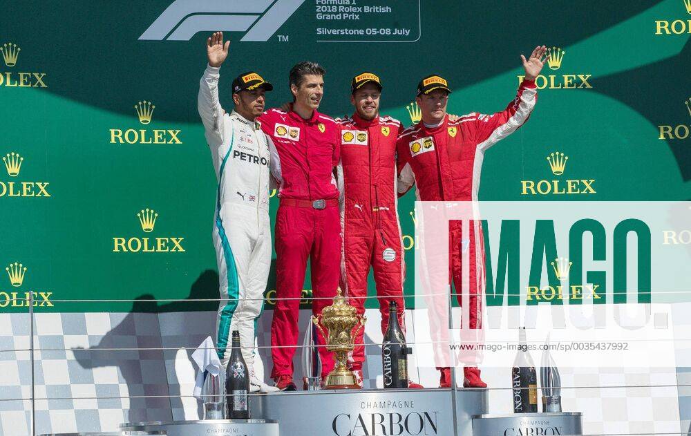 Vl. Lewis Hamilton (Mercedes AMG Petronas Formula One Team), Claudio Albertini (Scuderia Ferrari), , Sebastian Vettel (Scuderia Ferrari), Kimi Raikkoenen (Scuderia Ferrari) GBR, FIA, Formel 1, Grosser Preis von Grossbritannien, Rennen Silverstone