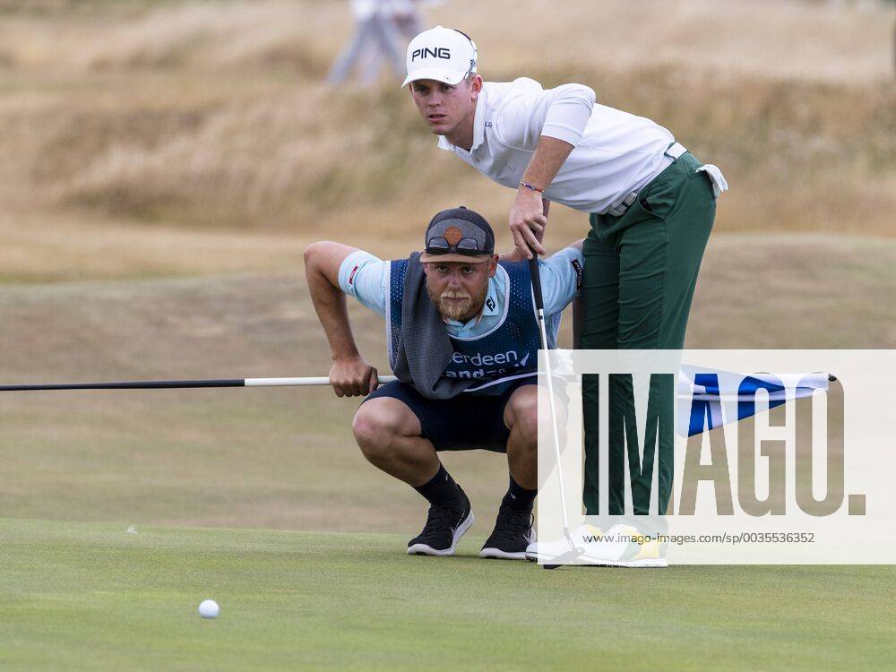 15th July 2018, Gullane Golf Club, Gullane, Scotland; Aberdeen Investments Scottish Open Golf, 4th round; Brandon Stone with caddy on the 17th green as he headed for a closing round 60 ActionPlus12048150 AlanxRennie