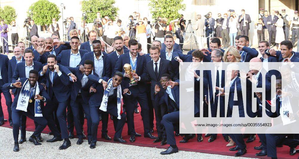 KW29 WM 2018, Empfang von Weltmeister Frankreich im Elysee-Palast Reception de l equipe de France de football championne du monde 2018 au Palais de l Elysee FOOTBALL : Reception equipe de France de football - Palais de l Elysee - Paris - 16 07 2018 MichaelBaucher Panoramic