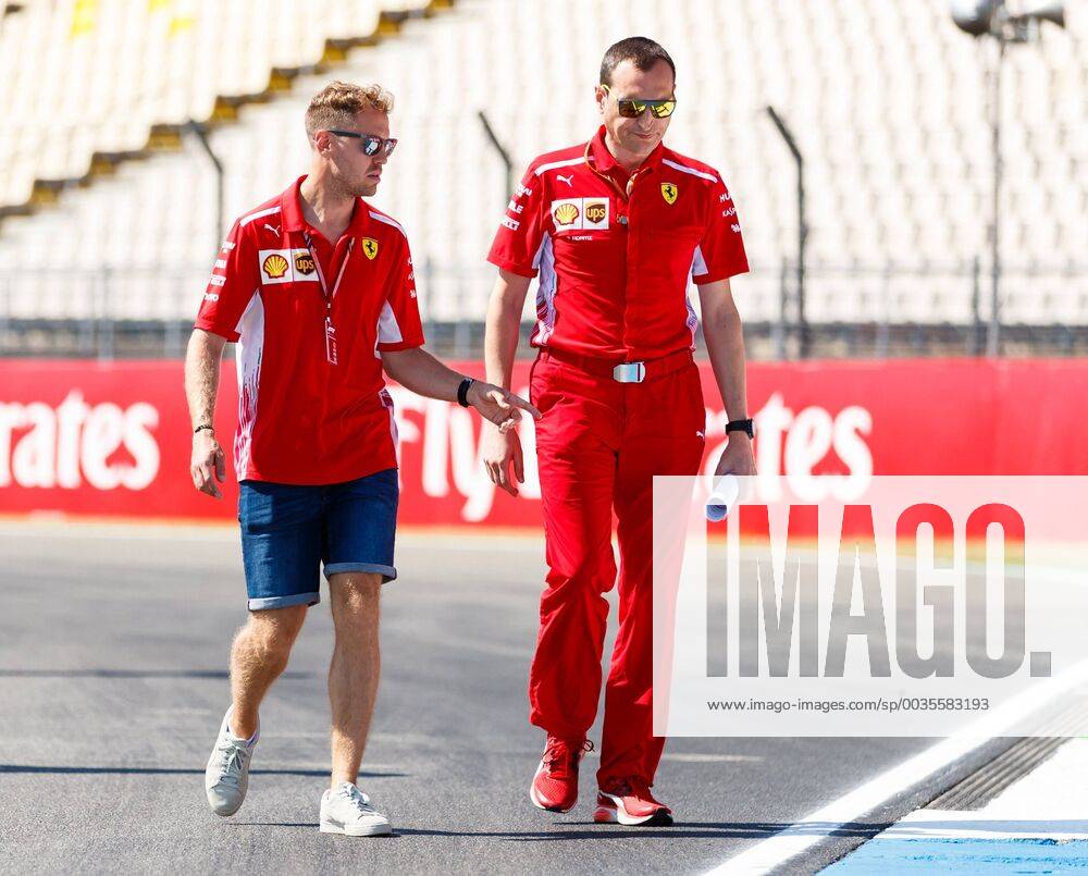 Sebastian Vettel (Scuderia Ferrari) schaut sich die Strecke ganz genau an, Grosser Preis von Deutschland 2018, Motorsport, Formel 1, 19.07.2018, Grosser Preis von Deutschland 2018, Motorsport, Formel 1, 19.07.2018 Hockenheim