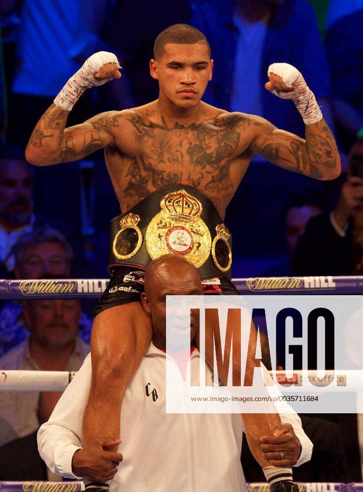 KW30 Conor Benn v Cedric Peynaud Connor Benn celebrates his points win over Cedric Peynaud with his father Nigel during the vacant WBA Continental Welterweight Championship contest at the O2 Arena, London Content Not Available For UK Newspapers