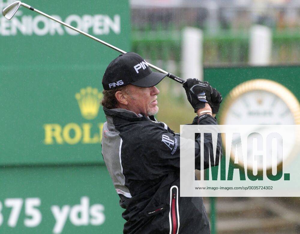 29th July 2018, Old Course at St Andrews, St Andrews, Scotland; The 2018 Senior Open Golf Championships, 4th round; Overnight leader Miguel Angel Jimenez (ESP) plays his tee shot on the opening hole ActionPlus12051555 AlanxMartin