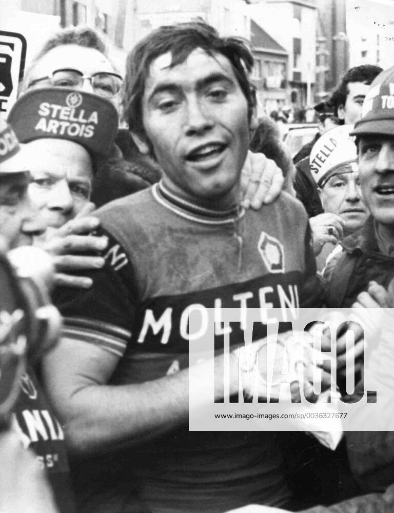 Cyclist Eddy Merckx wins the racen Gent - Wevelgem (BELGA ARCHIVES) x85224604stx