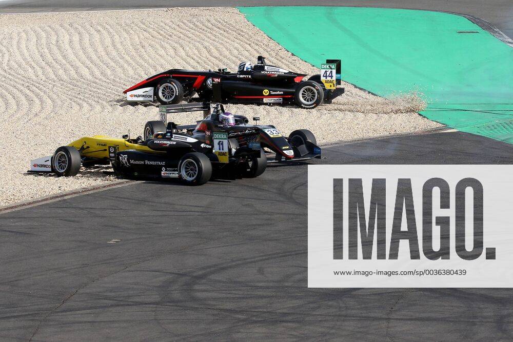 Sacha Fenestraz (FRA) (Carlin - Dallara F317-Volkswagen), Marino Sato (SMR) (Motopark - Dallara F317-Volkswagen) und Juri Vips (EST) (Motopark - Dallara F317-Volkswagen) bei der FIA Formel 3 Europameisterschaft im Rahmen der DTM auf dem Nürburgring. Copyright Thomas Pakusch
