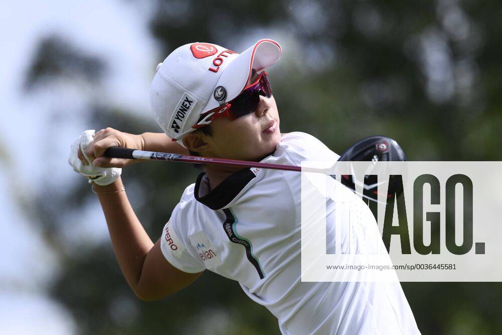 (180914) -- EVIAN, Sept. 14, 2018 -- Kim Hoy Joo of South Korea plays a shot during the first round of the Evian Golf Championship on Sept. 13, 2018 in Evian-les-Bains, France. ) (SP)FRANCE-EVIAN-GOLF CHAMPIONSHIP 2018 AlainxGROSCLAUDE