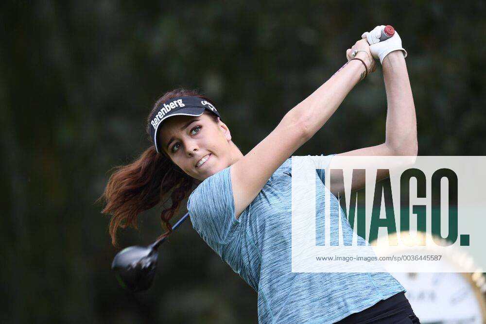 (180914) -- EVIAN, Sept. 14, 2018 -- Georgia Hall of Britain plays a shot during the first round of the Evian Golf Championship on Sept. 13, 2018 in Evian-les-Bains, France. ) (SP)FRANCE-EVIAN-GOLF CHAMPIONSHIP 2018 AlainxGROSCLAUDE