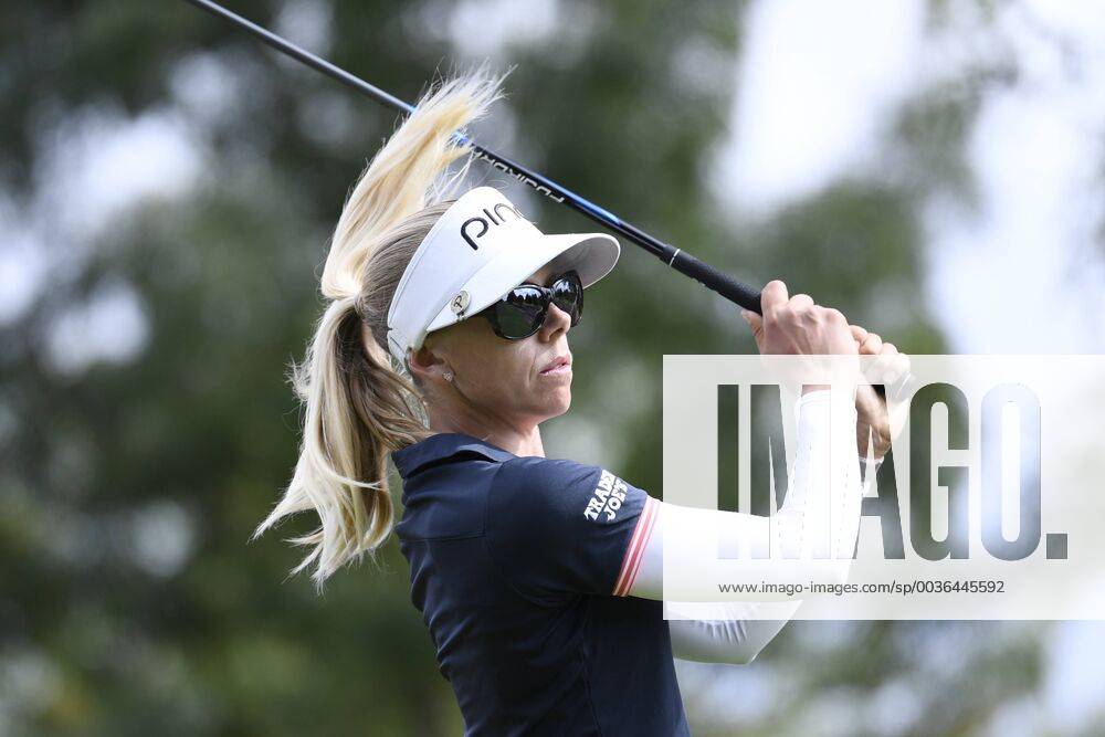 (180914) -- EVIAN, Sept. 14, 2018 -- Pernilla Lindberg of Sweden plays a shot during the first round of the Evian Golf Championship on Sept. 13, 2018 in Evian-les-Bains, France. ) (SP)FRANCE-EVIAN-GOLF CHAMPIONSHIP 2018 AlainxGROSCLAUDE