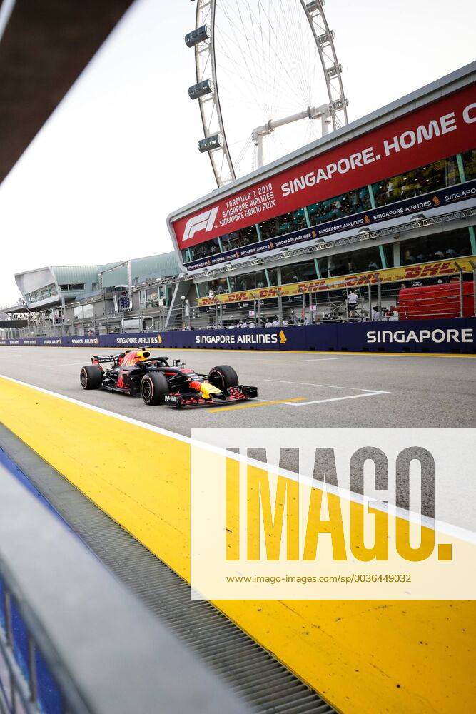14th September 2018, Marina Bay Street Circuit, Singapore; Formula One Grand Prix of Singapore, Friday free practice; Aston Martin Red Bull driver Max Verstappen in pit lane ActionPlus12062029 StephenxBlackberry