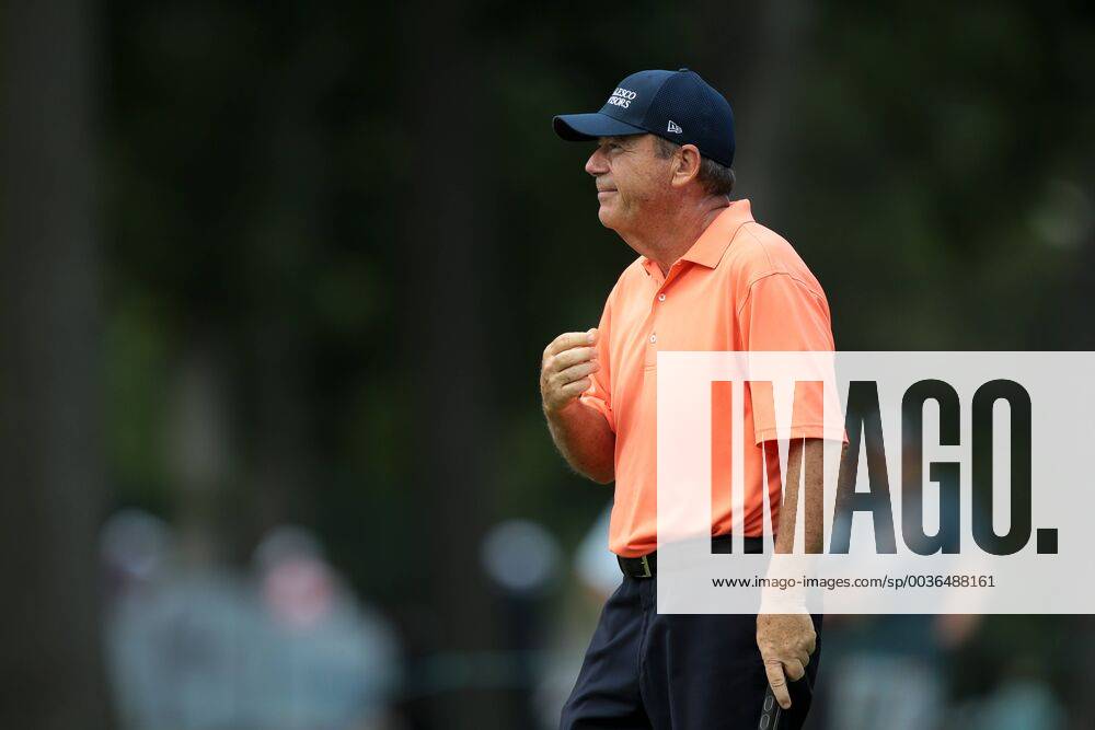 Grand Blanc, Michigan, United States - Joey Sindelar of the USA reacts after his birdie on the 11th green during the second round of The Ally Challenge presented by McLaren at Warwick Hills Golf & Country Club in Grand Blanc, MI, USA Saturday, September 15, 2018. The Ally Challenge 2018 - ZUMAn230 20180915_zaa_n230_1099