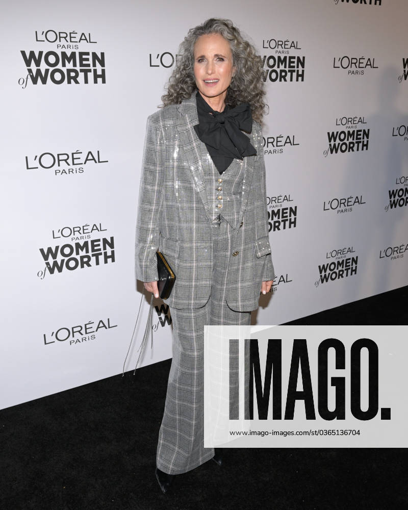 Andie Macdowell attends the 18th Annual L Oreal Paris Women of Worth Celebration. Hollywood USA - ZUMAb173 20231116_aap_b173_006