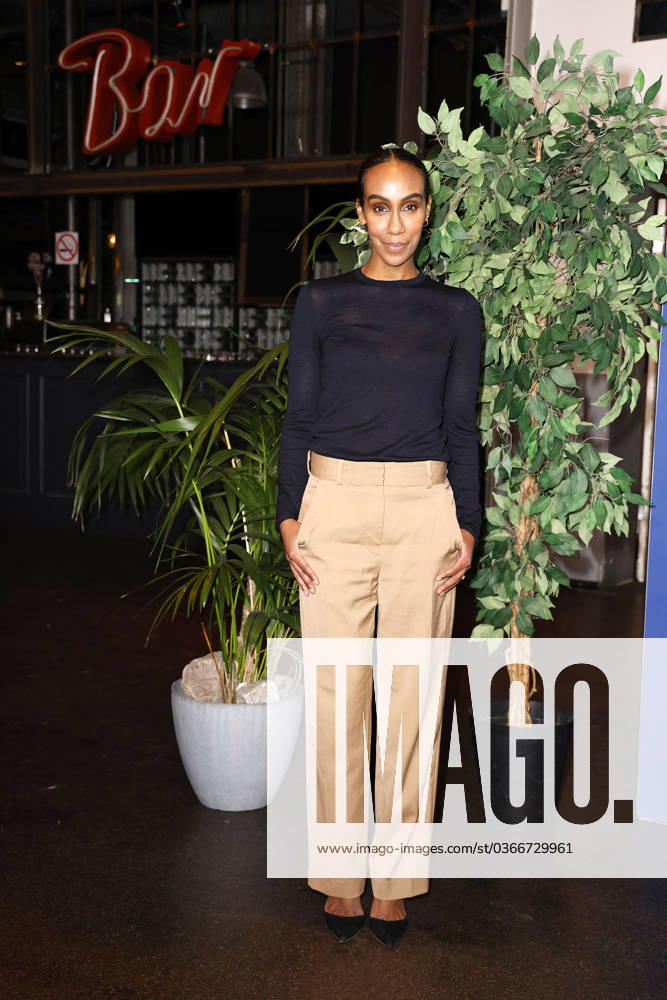 Hadnet Tesfai bei der Premiere der 3teiligen ARD Filmreihe Echt - unsere Jugend (ab 23.11.2023 in der ARD Mediathek) am 22.11.2023 im Festsaal Kreuzberg in Berlin Comeback fuer die Band Echt um Saenger Kim Frank mit der ARD Serien Premiere Echt - unsere Jugend in Berlin