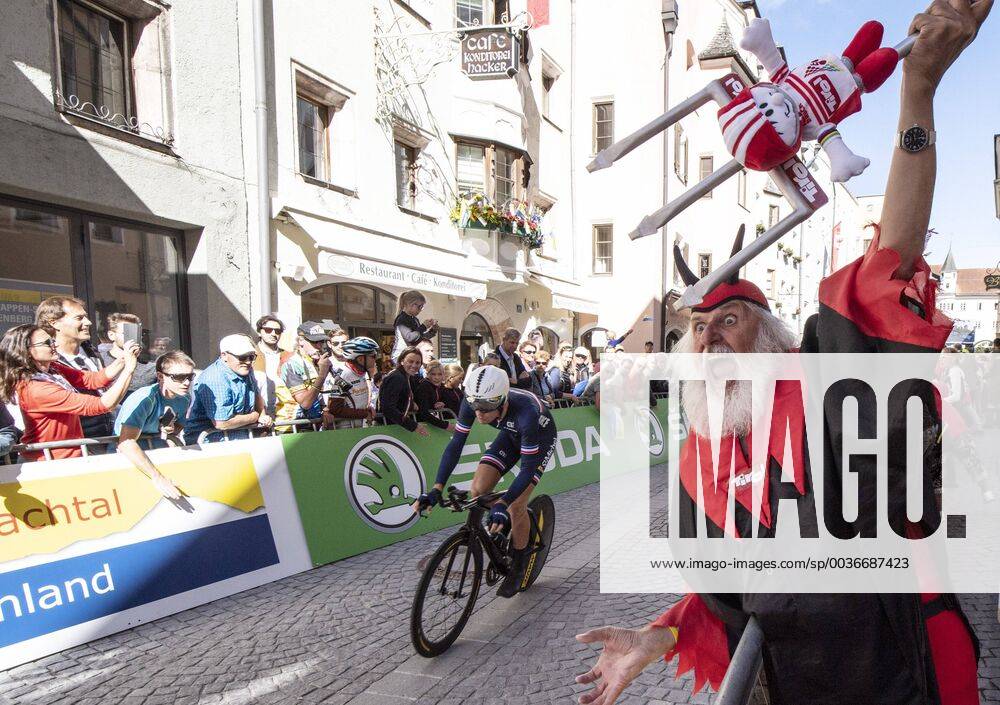 Innsbruck, AUT, UCI Strassenrad WM 2018, Einzelzeitfahren, Elite, Herren, von Rattenberg nach Innsbruck (54,2 km), im Bild Radsport Teufel Didi Senft (GER) cyclists devil Didi Senft of Germany during the men s individual time trial from Rattenberg to Innsbruck (54,2 km) of the UCI Road World Championships 2018. Innsbruck, Austria on 2018 09 26. Innsbruck