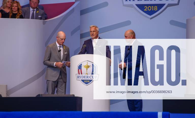 Golf, Ryder Cup, Eröffnungsfeier Thomas Bjorn ( entraineur europe ) - David Ginola ( presentateur ) - Jim Furyk ( entraineur Etats Unis ) GOLF : Cup Ryder 2018 - St Quentin en Yvelines - 27 09 2018 FedericoPestellini Panoramic