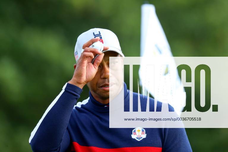 2018 Ryder Cup Day 1, Albatros Course, Le Golf National, Saint-Quentin-en-Yvelines, Paris 28 9 2018 Tiger Woods on the 3rd green Tiger Woods on the 3rd green 28 9 2018