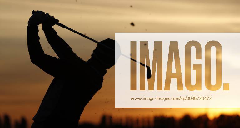 Northern Irish golfer Rory McIlroy is seen during practice during the second day of the Ryder Cup 2018 at The Golf National in Guyancourt, near Paris, France, 29 September 2018. The Ryder Cup 2018 runs from 25 to 30 September. Ryder Cup 2018 !ACHTUNG: NUR REDAKTIONELLE NUTZUNG!