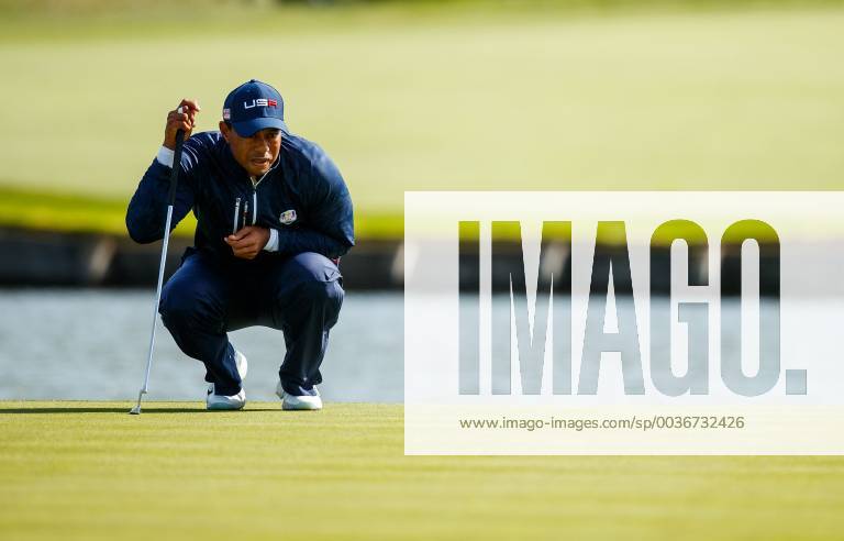 2018 Ryder Cup, Albatros Course, Le Golf National, Saint-Quentin-en-Yvelines, Paris 29 9 2018 Afternoon Foursomes USA s Tiger Woods on the 15th Tiger Woods on the 15th 29 9 2018