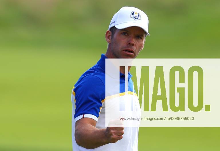 2018 Ryder Cup, Albatros Course, Le Golf National, Saint-Quentin-en-Yvelines, Paris 30 9 2018 Paul Casey celebrates a putt on the 18th Paul Casey celebrates a putt on the 18th 30 9 2018